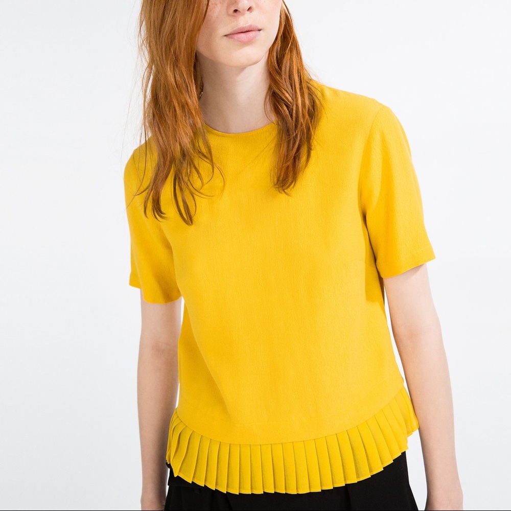 Zara Top! Brighten your day! ☀️🌼⭐️